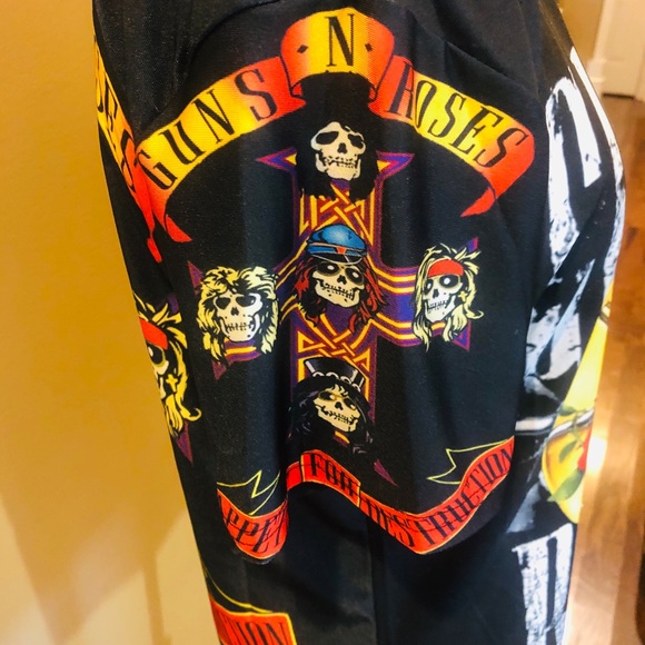 🔫’s & 🌹’s GUNS & ROSES CONCERT T-SHIRT 🌹🔫 - Picture 5 of 10